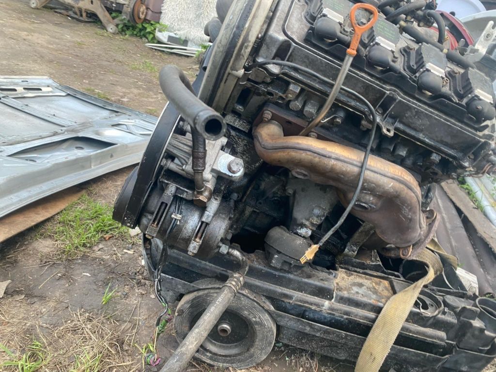Silnik kompletny Audi A8 D2 3,7 Benzyna AEW