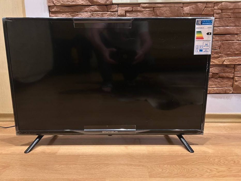 Телевізор grünhelm gthd32t2