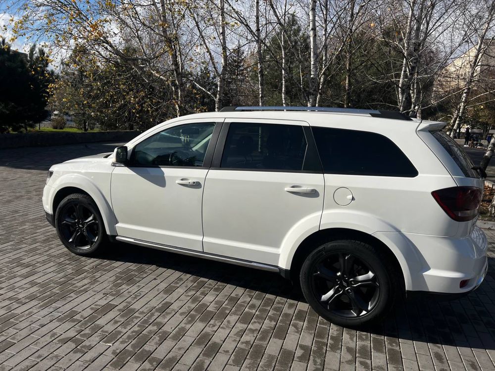 Dodge Journey Crossroad Додж Джорні