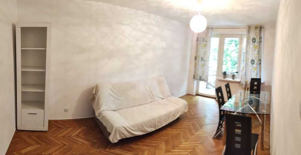2 pokoje, balkon 42,5m2 || Antoniukowska 3 || Cena zawiera czynsz.