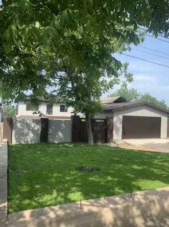 Продам стильный современный 2-хэт дом с бассейном