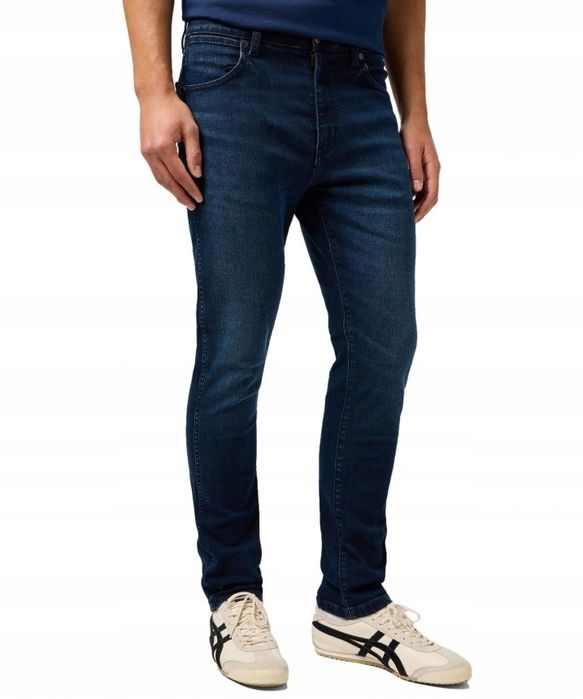 Wrangler Larston 812 Slim Tapered Sapphire Stone W31 L32