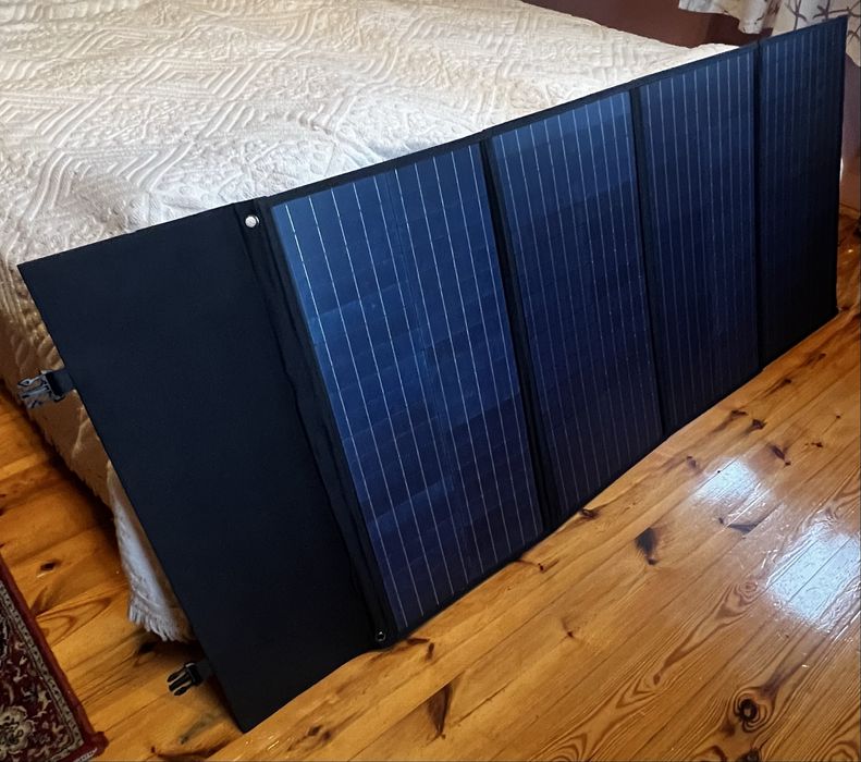 Panel solarny turystyczny