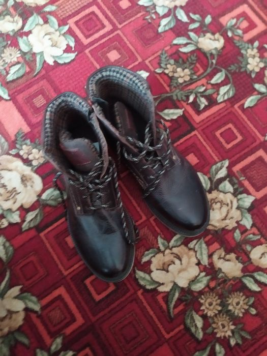 Черевики нові 43 розмір