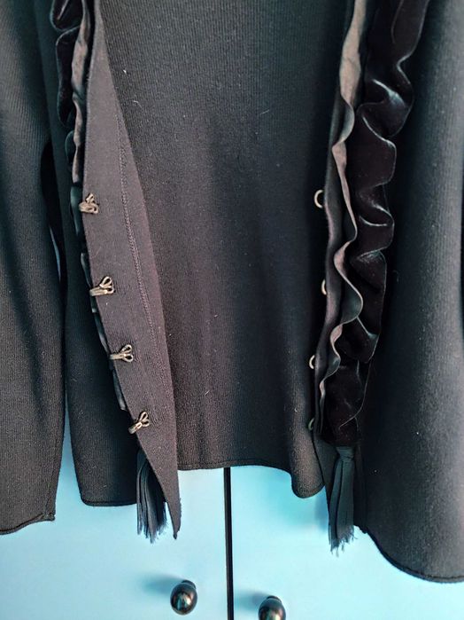 Gerry Weber elegancki sweter kardigan z falbankami premium