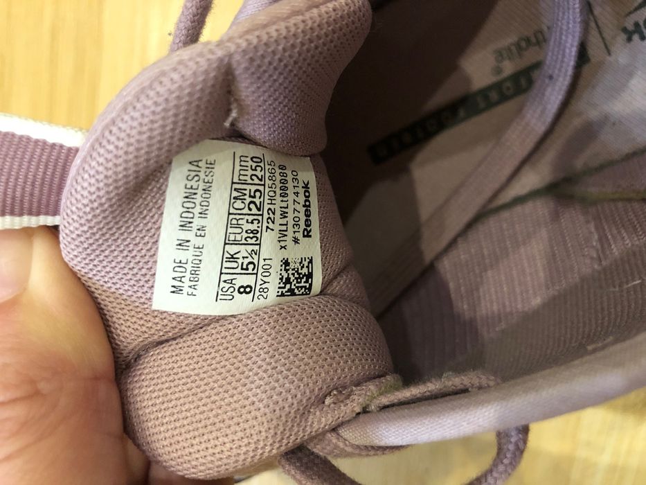 Жіночі кросівки Reebok zig tech розмір 38,5 25 см