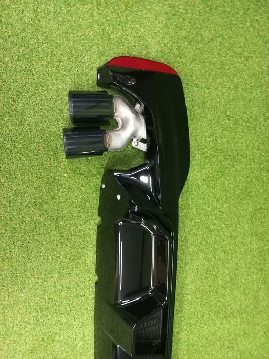 Накладка заднього бампера Дифузор BMW G30 5-series M5 CS