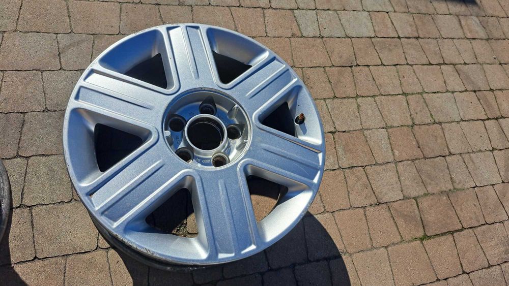 Felgi aluminiowe Audi A2 5X100 15" -025C