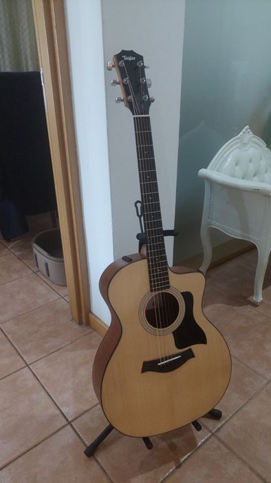 Guitarra Taylor 114ce- S Sapele