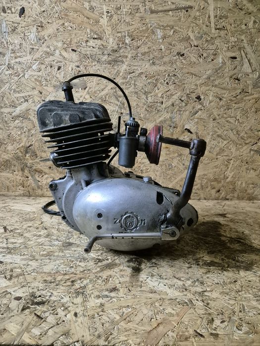 Silnik wsk 125 gaznik sprawny