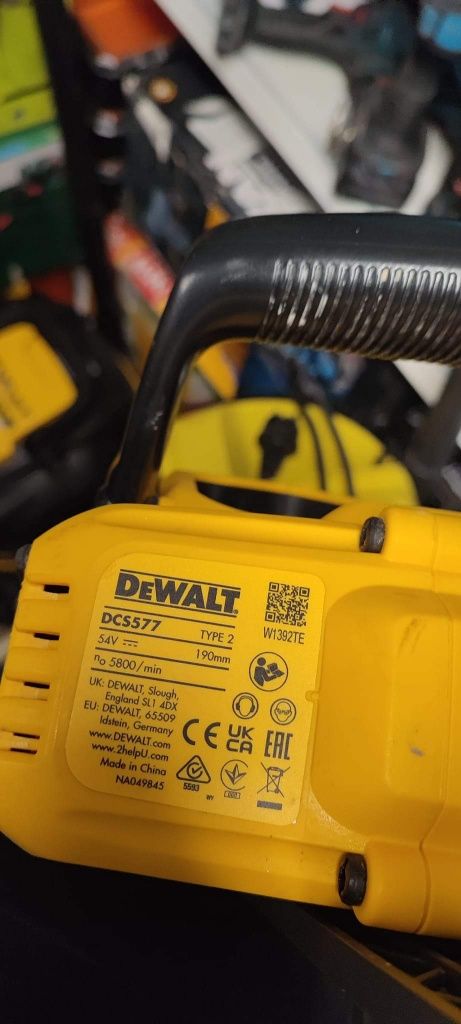 Pilarka tarczowa DeWALT DCS577N XR FlexVolt 190mm 54V bez aku