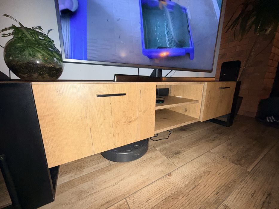 Zestaw mebli - stolik kawowy i szafka rtv