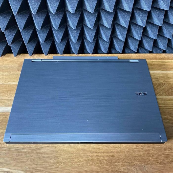 Ноутбук Б/В Dell Latitude E6510 15,6 Pentium P6100 4GB Intel SSD 128GB