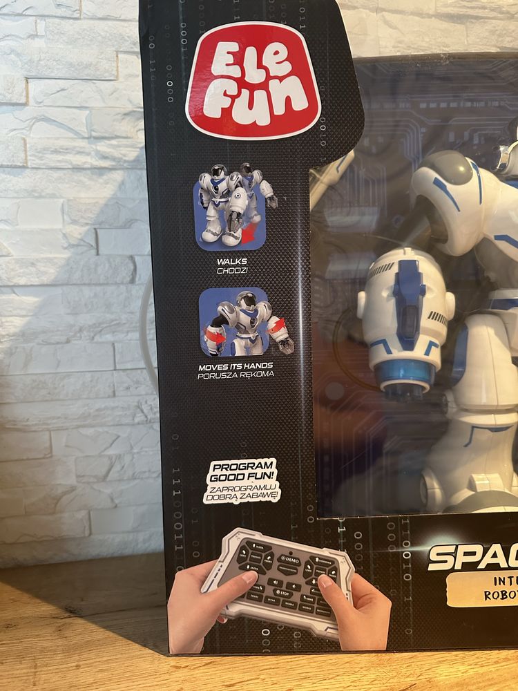 Robot interaktywny.