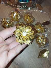 Pierścienie 8 szt zestaw na serwetki kwiat złote cyrkoni