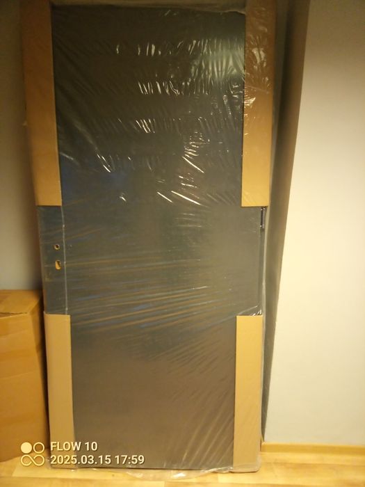 Sprzedam drzwi zewnętrzne