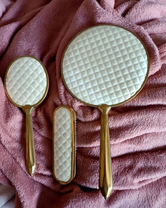 Stylowe stare przybory stare lusterko szczotka lustro rekwizyt Gadżet