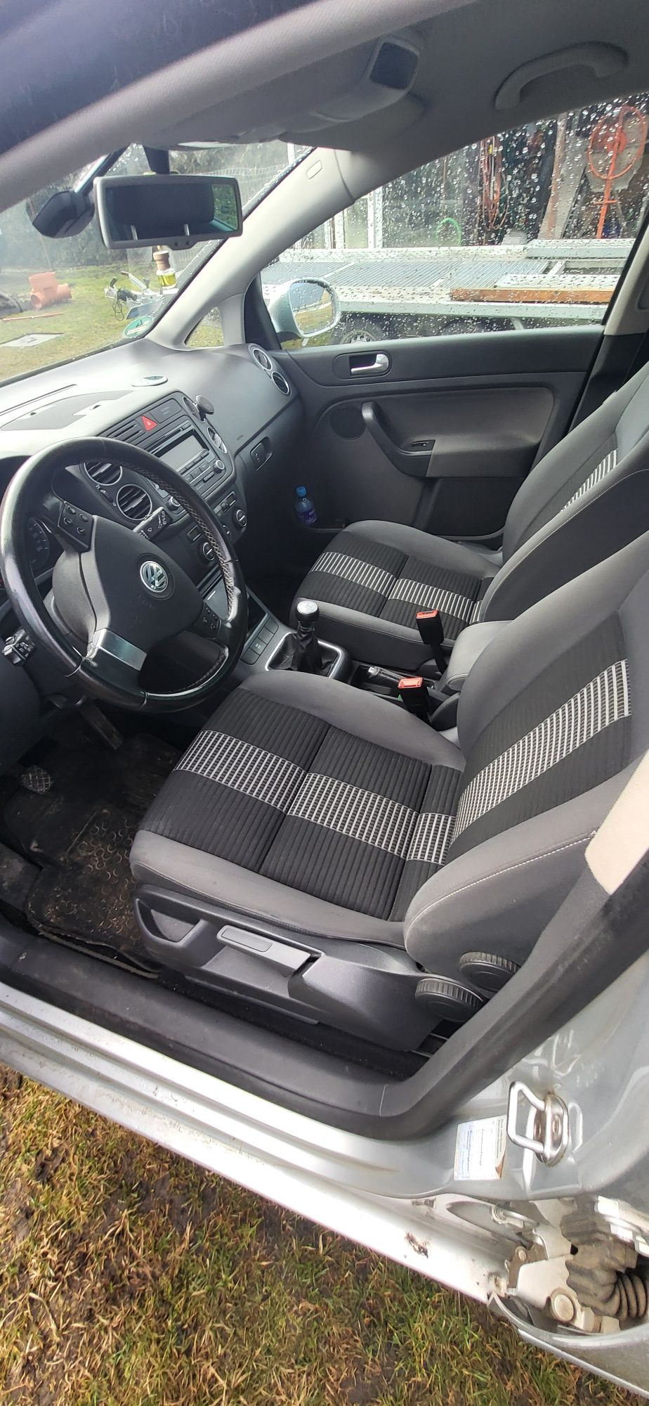 Sprzedam VW Golf 5 plus