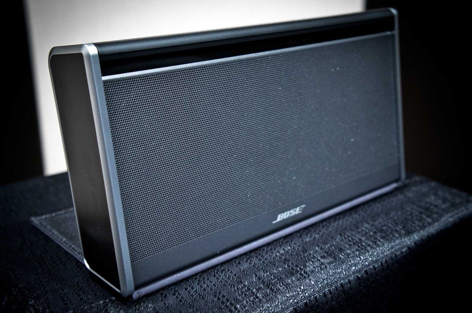 Coluna portatil Bose Sound Link II