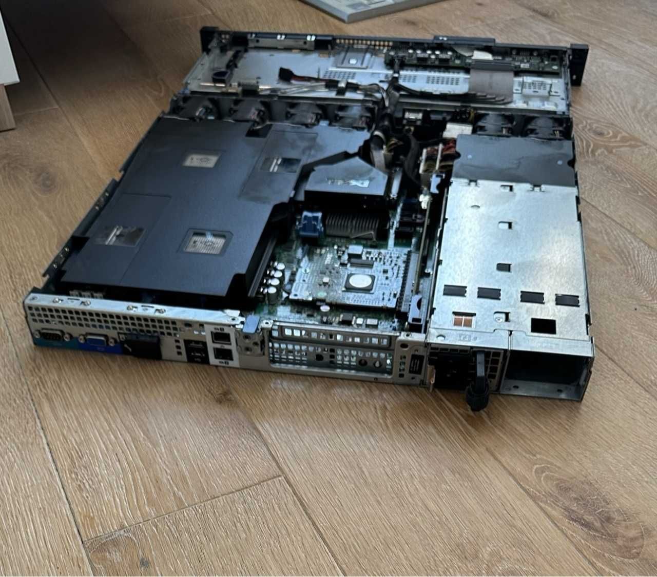 Serwer DELL R410 2x E5530 PSU 500W RAID