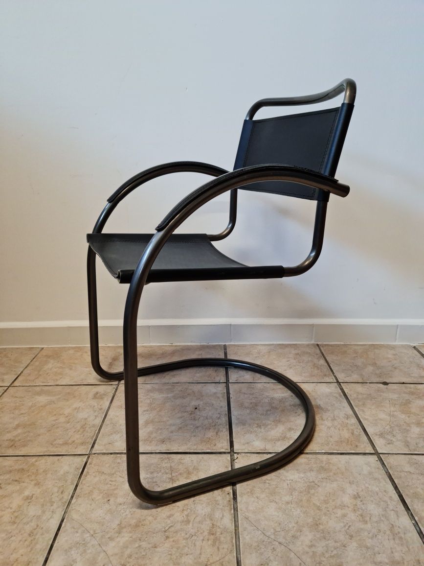 Krzesła Bauhaus,skórzane,chromowane,vintage,Mid century moderm