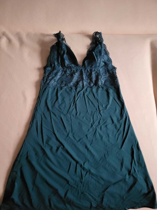 Koszulka nocna na ramiączkach