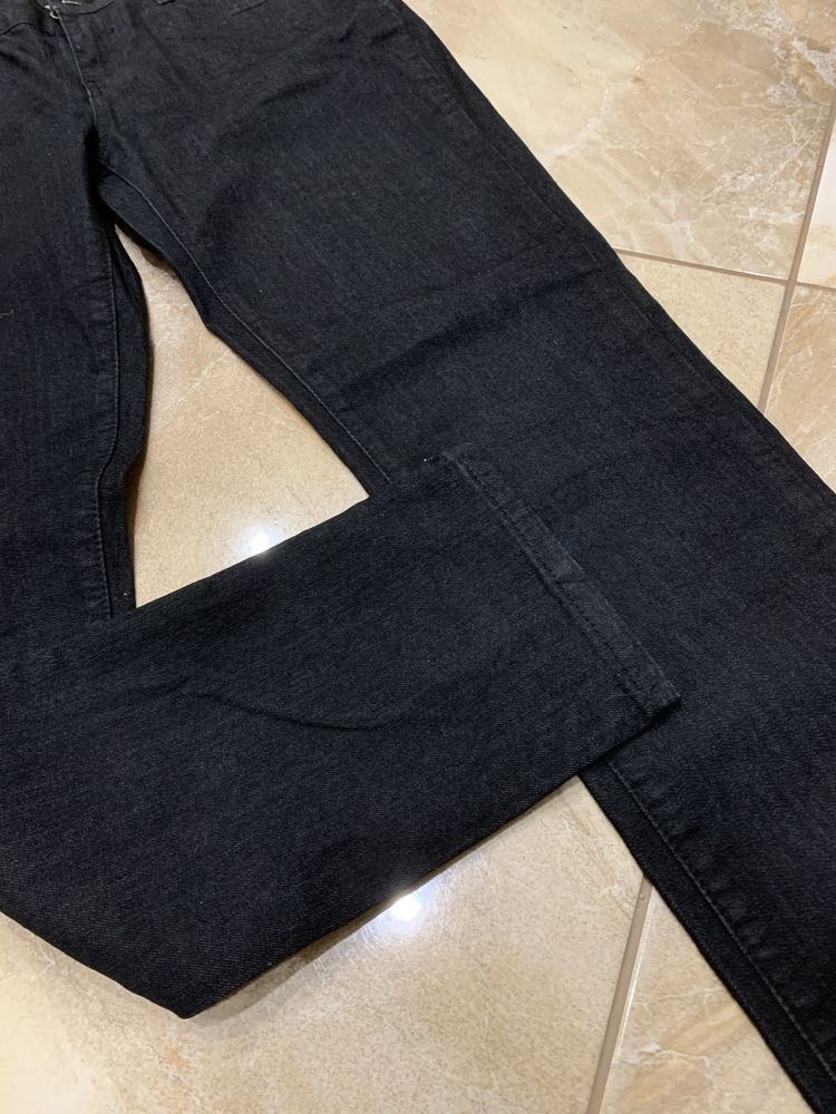 Nowe czarne jeansy Takko Fashion
