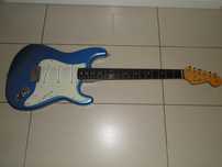 Zawodowa Gitara Elektryczna FENDER Stratocaster Reisseu.Piękny Dźwięk