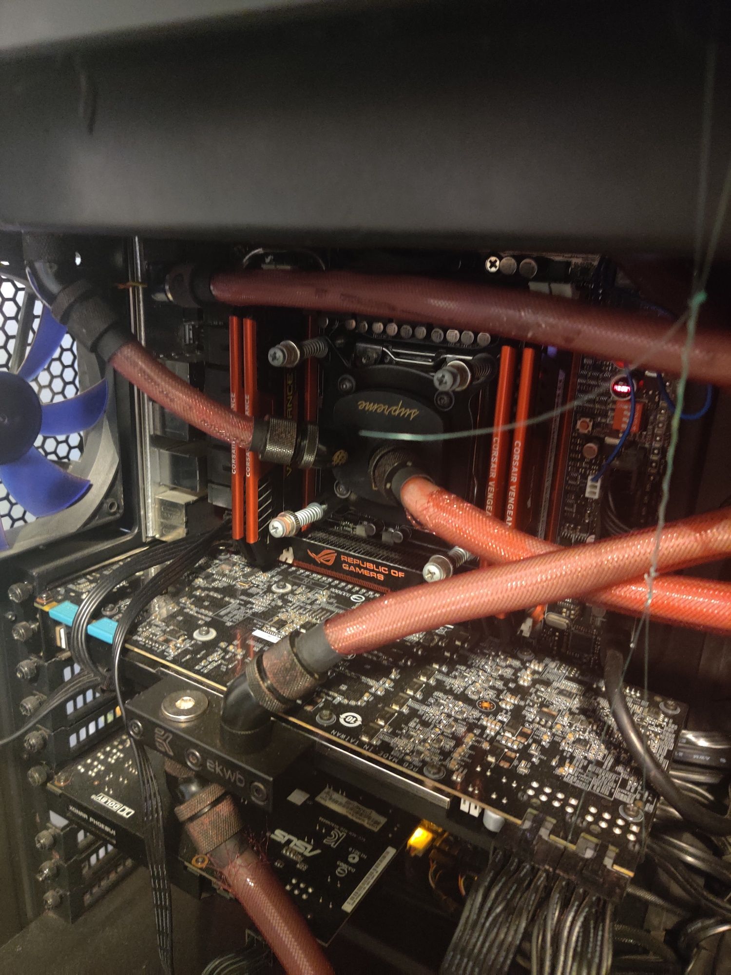 PC high end com water cooling custom