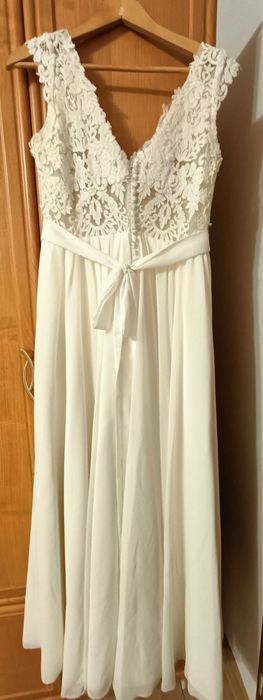 Suknia ślubna 38/40 M/L