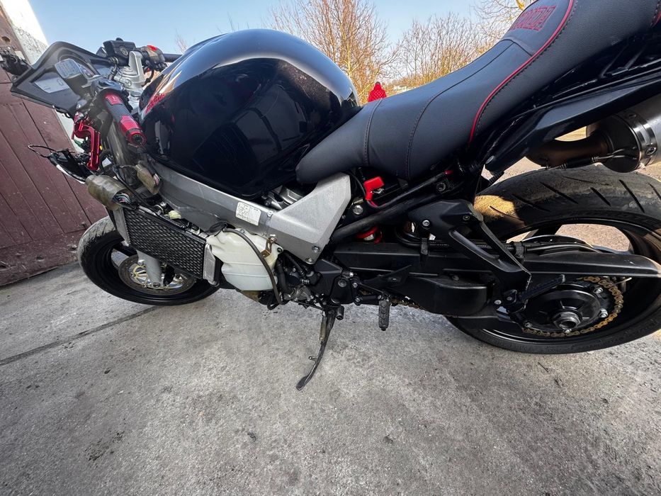 Honda Vfr 800  2003 Leo Vince