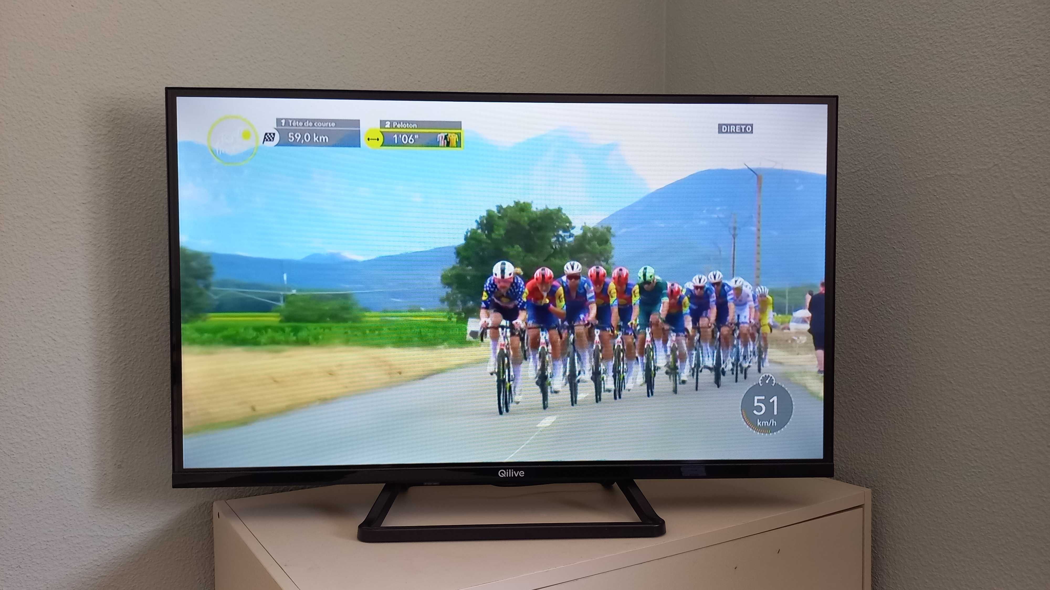 Qilive Google Smart TV HD de 32" como nova / Like new