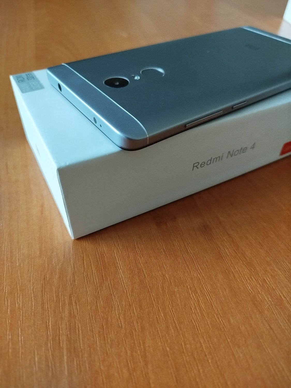 Xiaomi redmi note 4 3/32gb