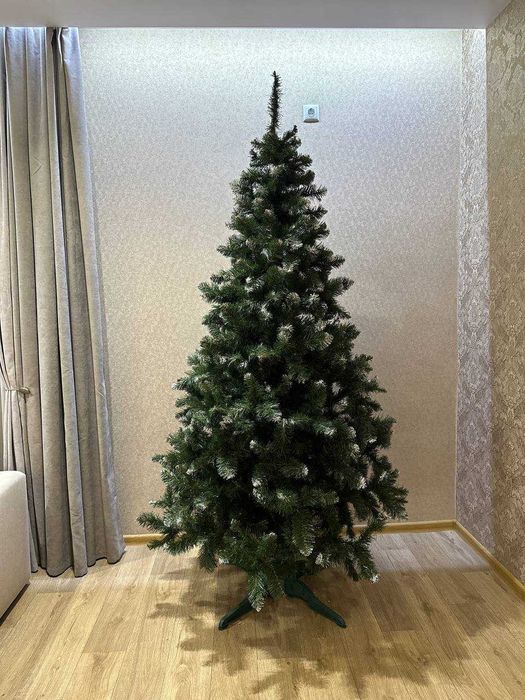 Ялинка 2.30метра