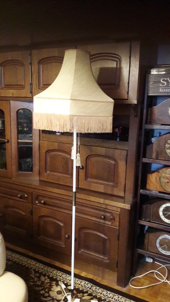 Lampa stojącą Art deco