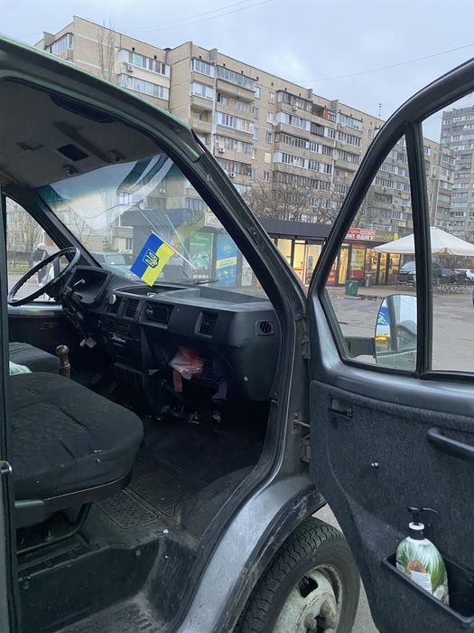 Продам две газель в хорошем состоянии цена серой 1400$ торг