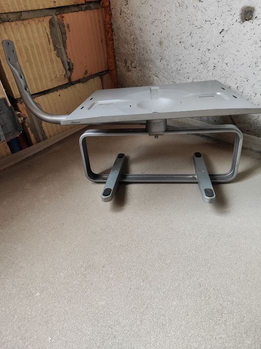 Подставка под телевизор