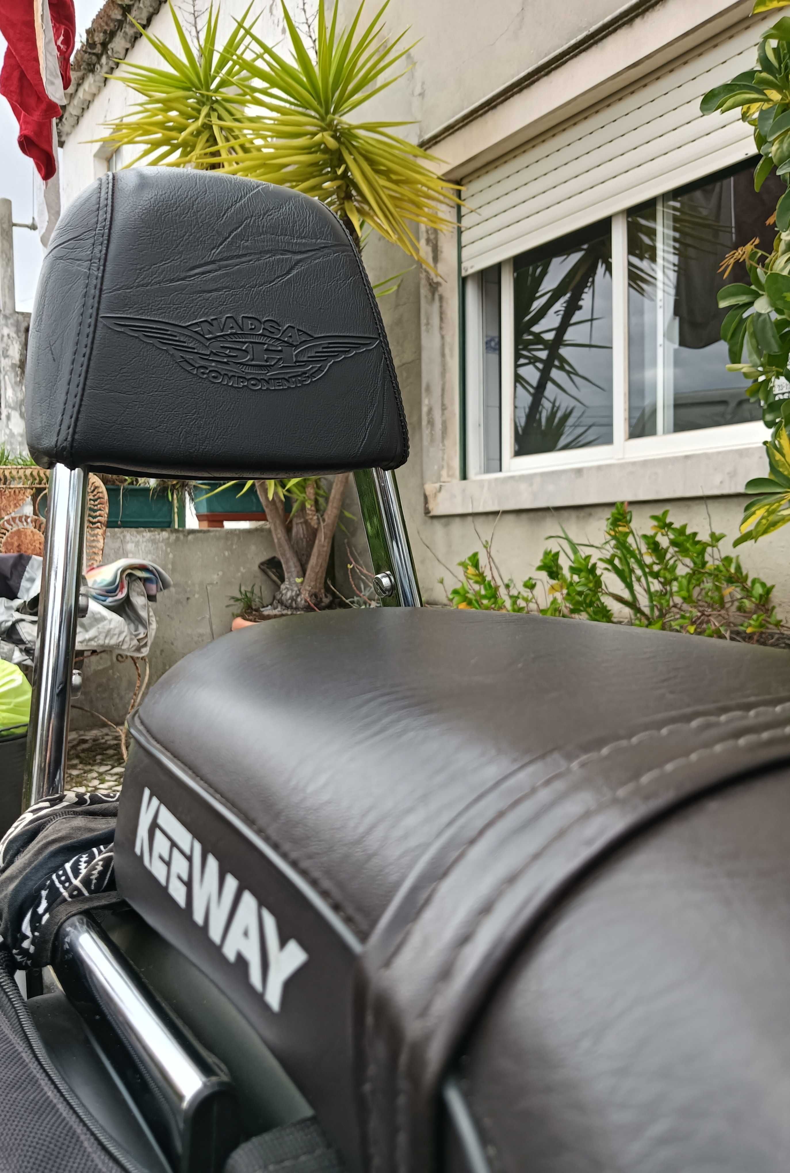 Agora, É A OPORTUNIDADE DE SER TUA - KEEWAY 125 Superlight (verde)