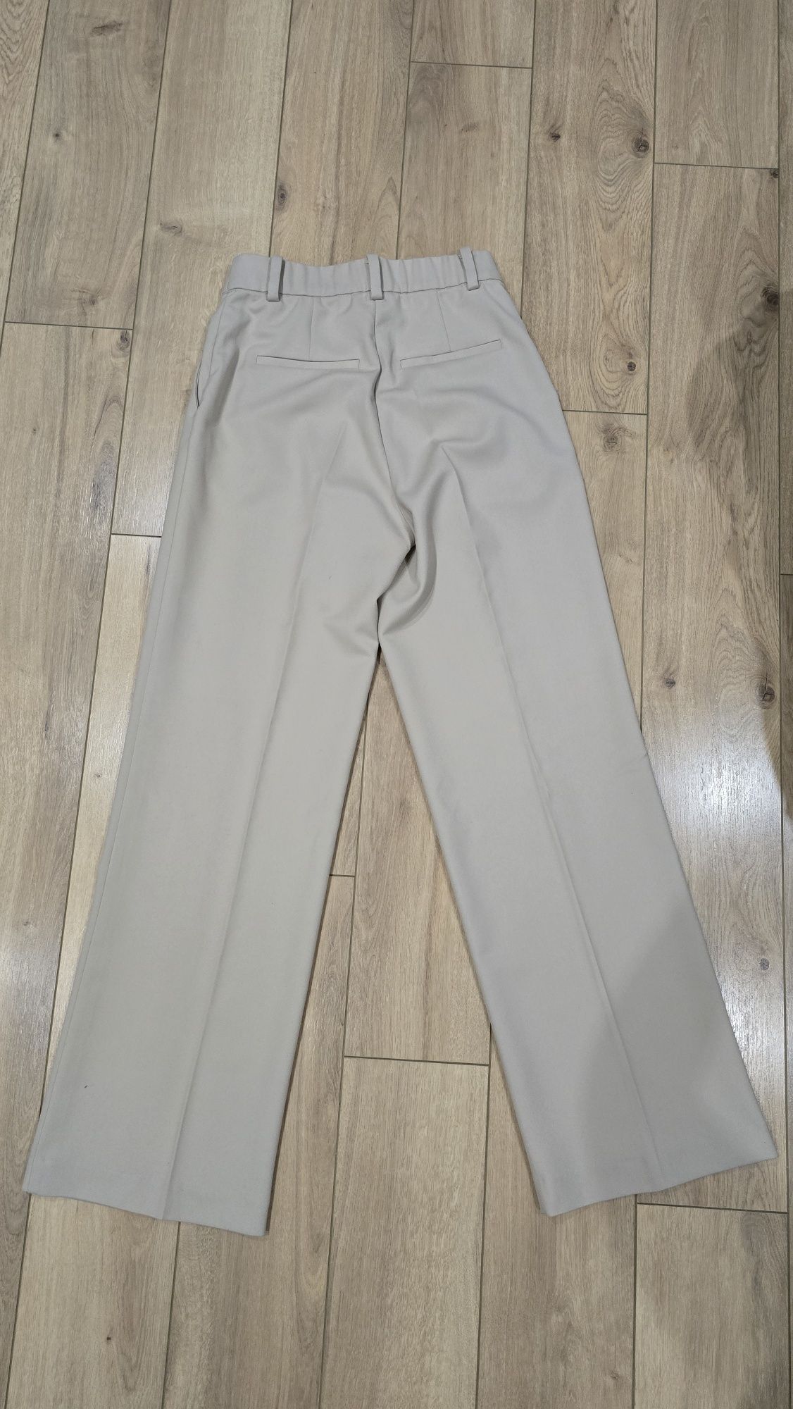Spodnie h&m 36 eleganckie bezowe prosta nogawka wysoki stan