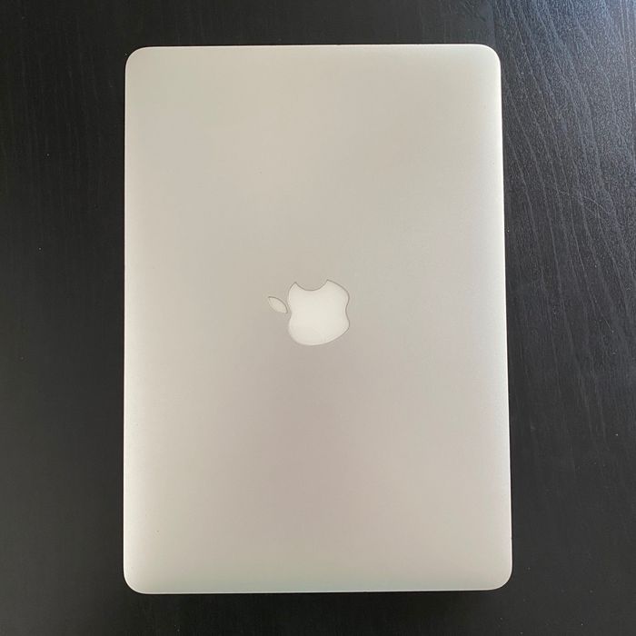 Apple MacBook Pro 13"  - 250GB - Mid-2014