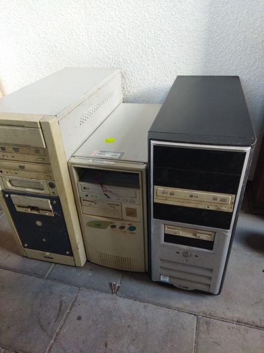 3 komputery pc stacjonarne