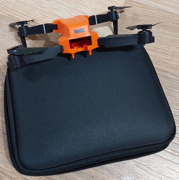 (НОВЫЙ) Квадрокоптер дрон Е99 К3 Pro Dual Camera 2 аккумулятора