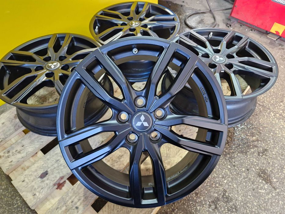 Alufelgi 5x114,3 17 Mitsubishi ASX Lancer Eclipse Cross Outlander ET38
