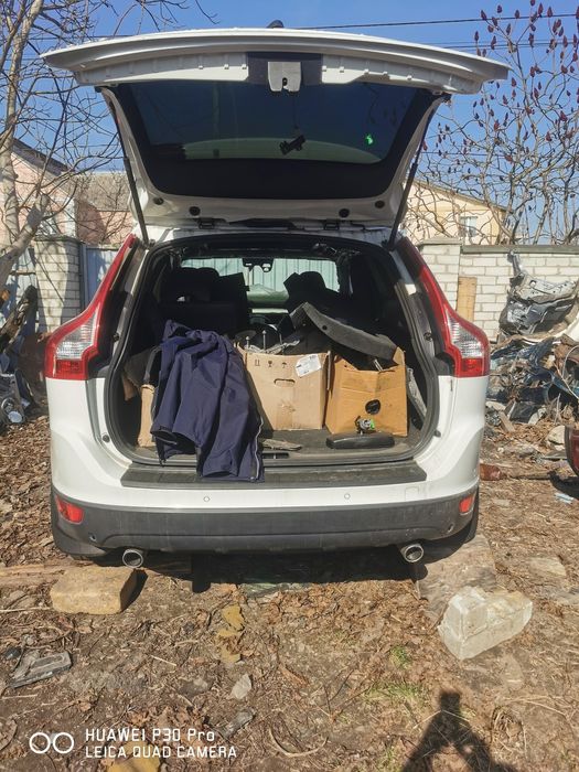 Volvo xc60 3.0 2010 года