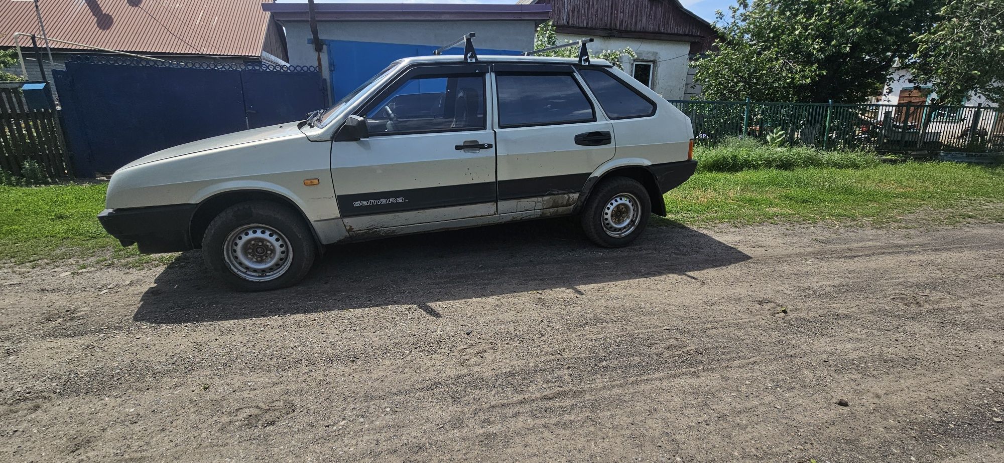 Продам ВАЗ 21093
