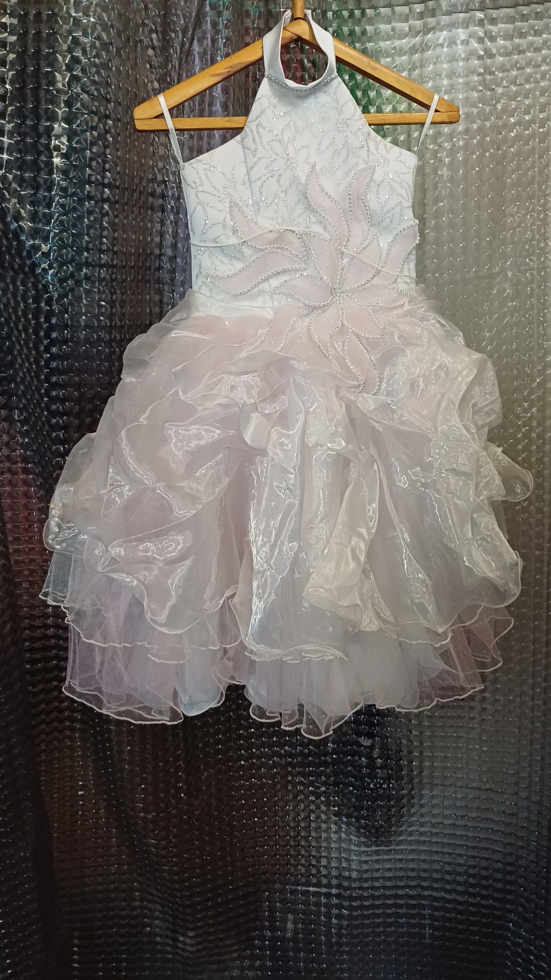 Продам детские вещи