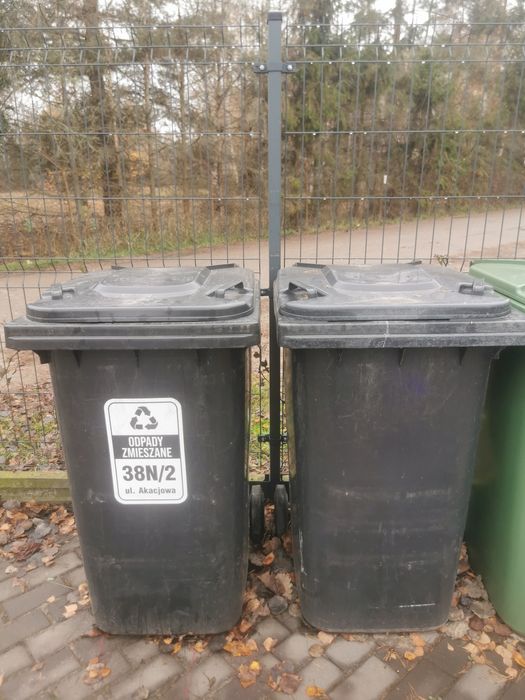 Kosz kubeł na śmieci 240l