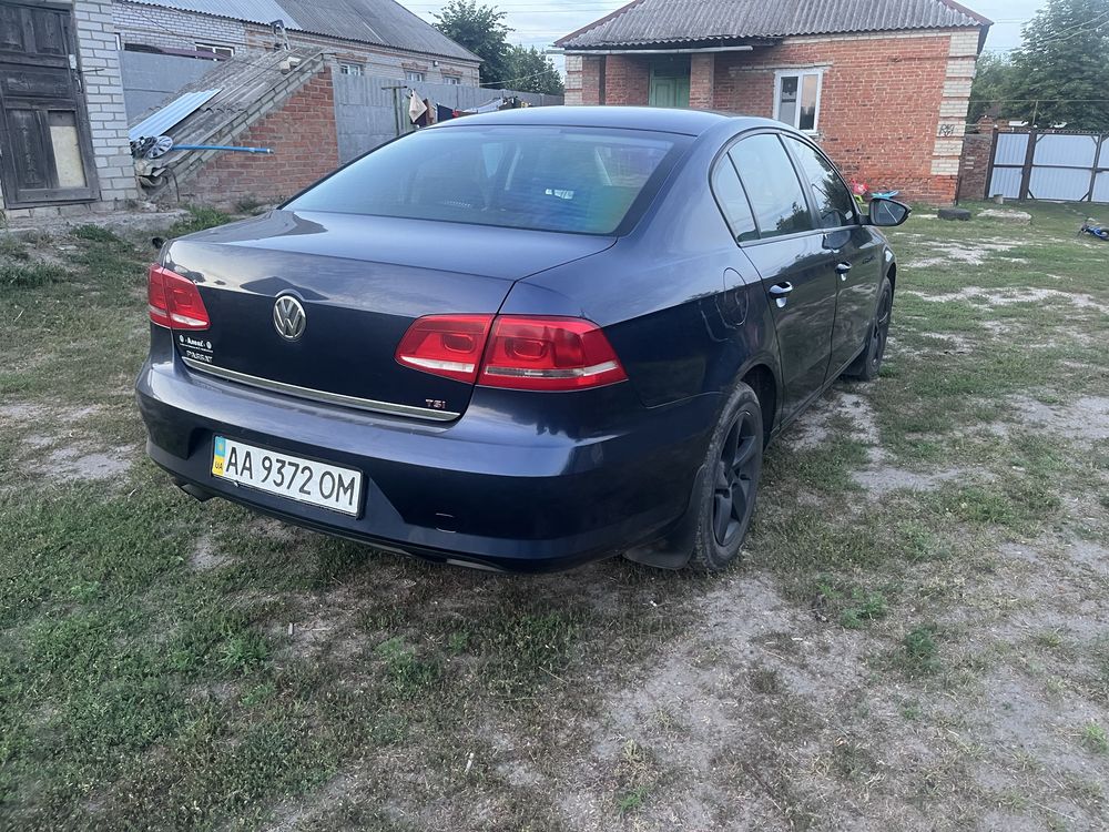 Продам хороший автомобиль