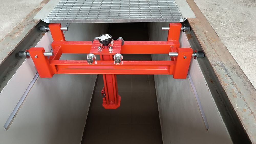 Podnośnik kanałowy lewar kanałowy