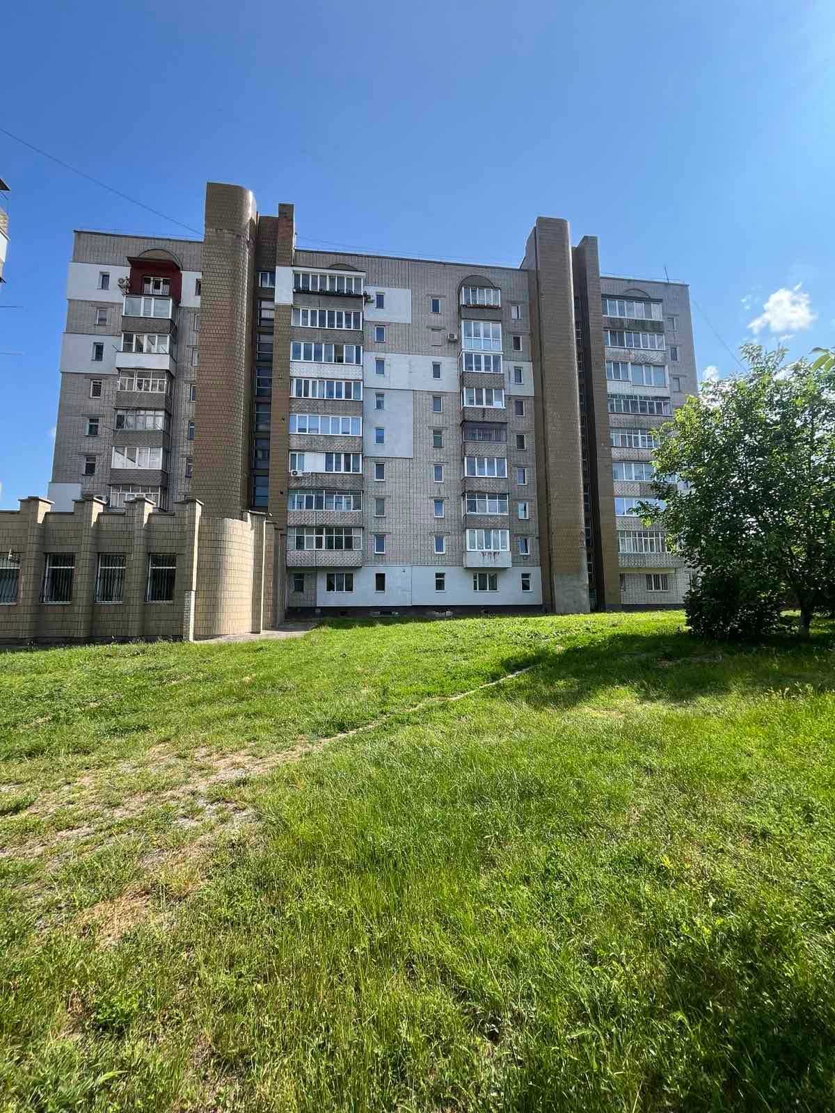 Продаж 3-кімнатної квартири,район 14 школи